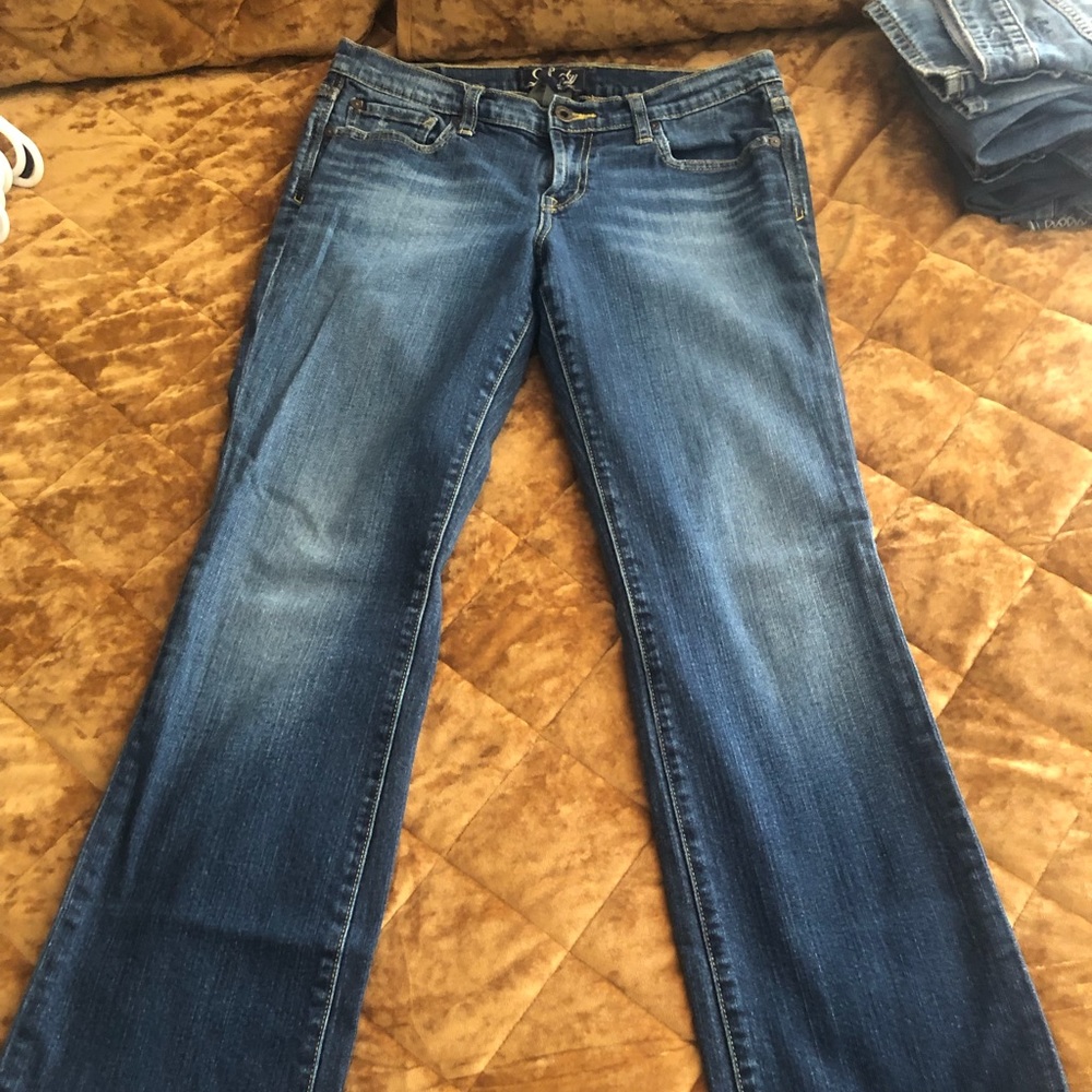 Lucky jeans